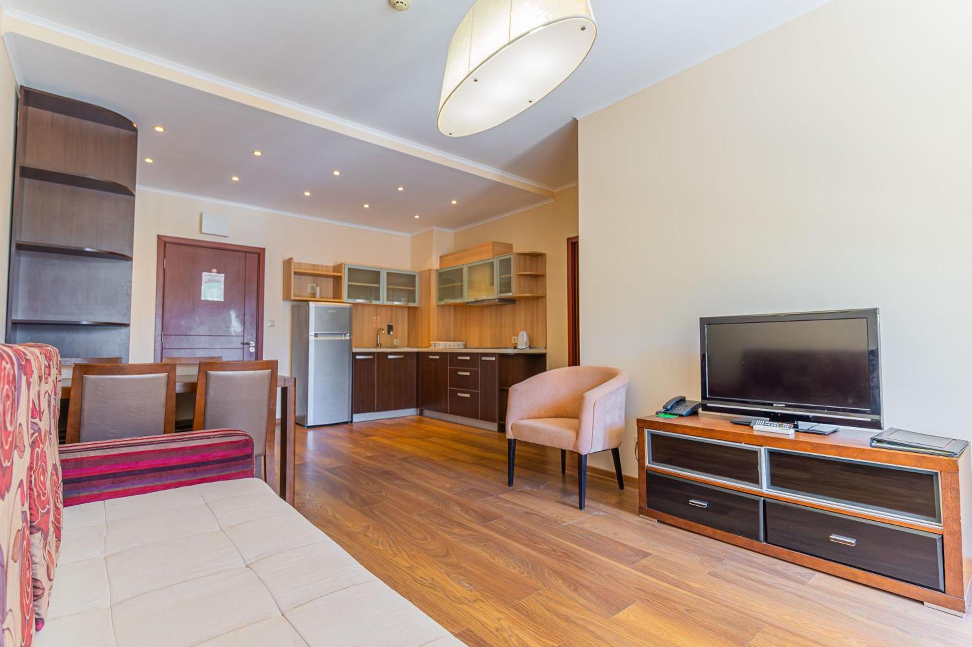 Aparthotel Golden Line