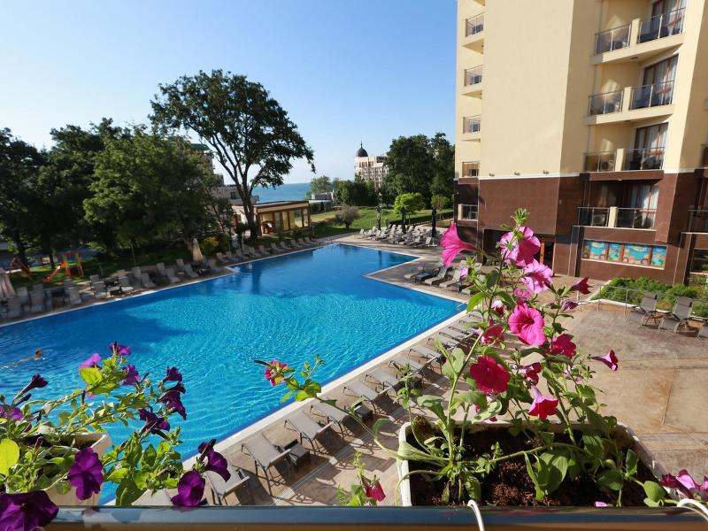 Hotel apartamentowy Golden Line